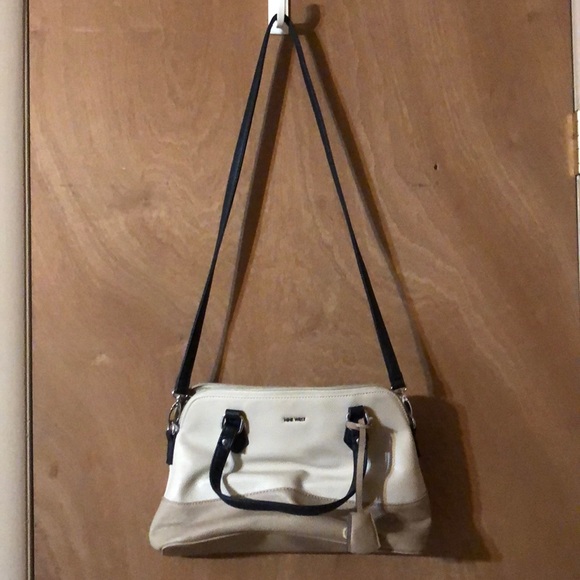 Purse - Picture 3 of 3